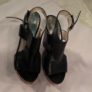 Elegant Black Leather Women's Sandals Michael Kors